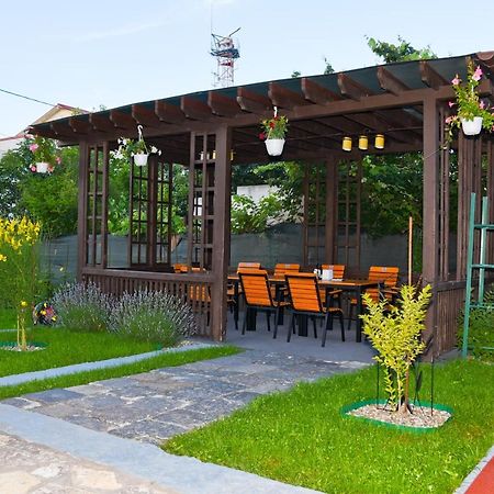 Delta Est Hotel & Restaurant Sulina Eksteriør billede