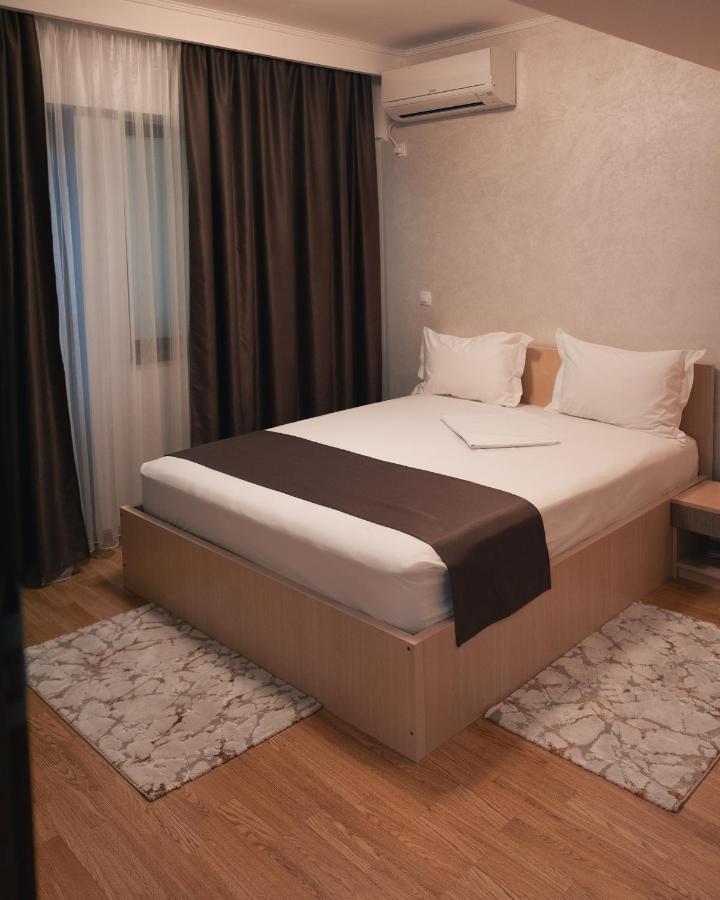Delta Est Hotel & Restaurant Sulina Eksteriør billede